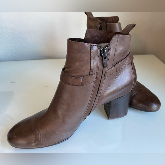 Paul Green size 5.5 beautiful brown leather ankle boots - Picture 3 of 5